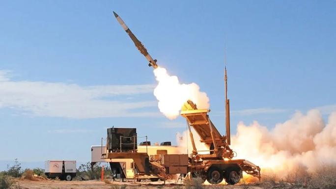 Mỹ viện trợ Ukraine giúp gia tăng uy lực của hỏa thần HIMARS - Ảnh 2.