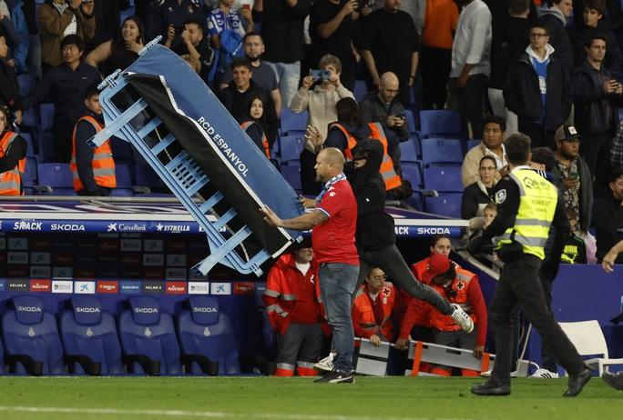 Thắng đậm chủ nhà Espanyol, Barcelona lên ngôi vô địch La Liga sớm - Ảnh 8.