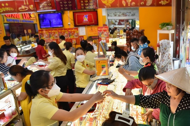 Giá vàng hôm nay 19-5: Vàng nhẫn 24K rớt giá mạnh - Ảnh 1.