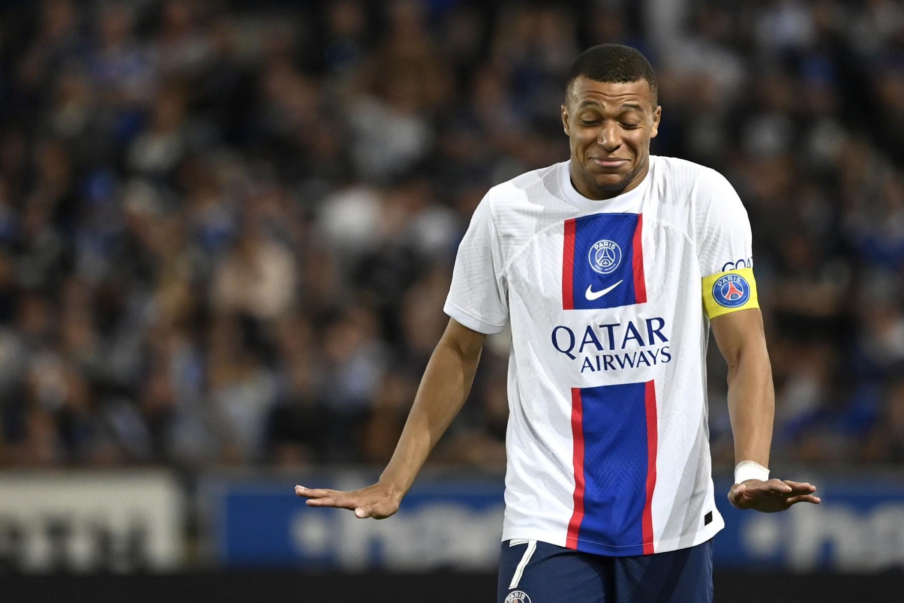 Không nhiều đội bóng dám mạo hiểm với Mbappe.  Ảnh: AFP