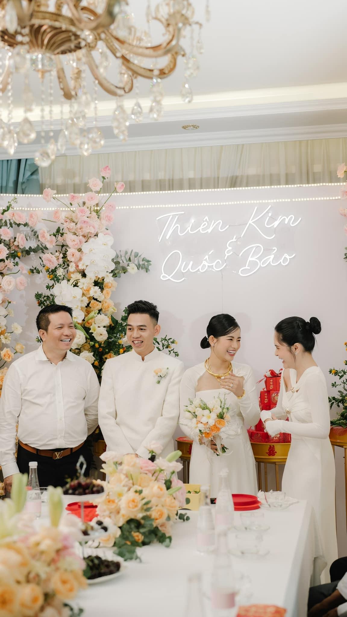 Đại gia Quận 7 trao hồi môn cho bảo mẫu đi lấy chồng, "gửi gắm" luôn biệt thự bạc tỷ - Ảnh 1.