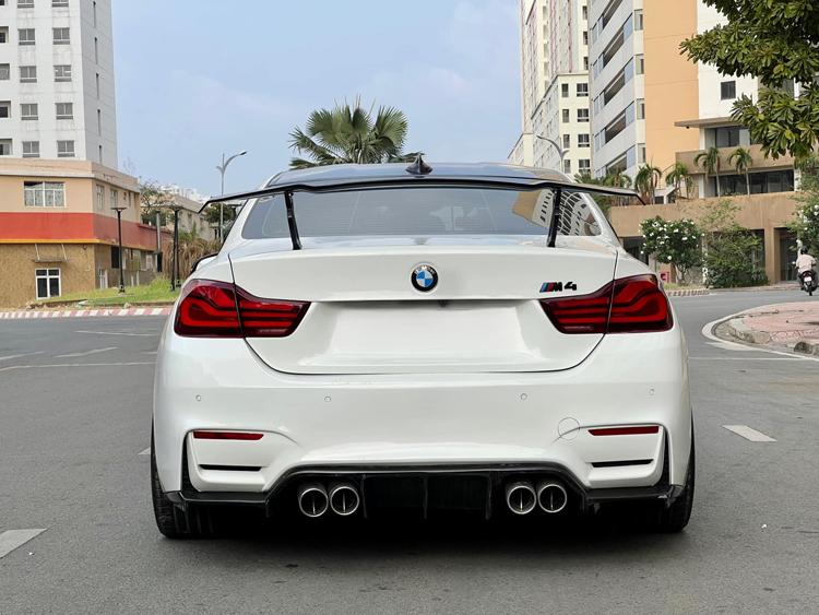 Rao BMW 4-Series độ M4 'tới nóc' giá 1,2 tỷ, người bán chia sẻ: 'Riêng tiền độ đã bằng tiền bán xe' - Ảnh 9.