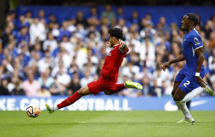 Chia điểm đại chiến, Chelsea và Liverpool phiền muộn vì ... VAR - Ảnh 2.