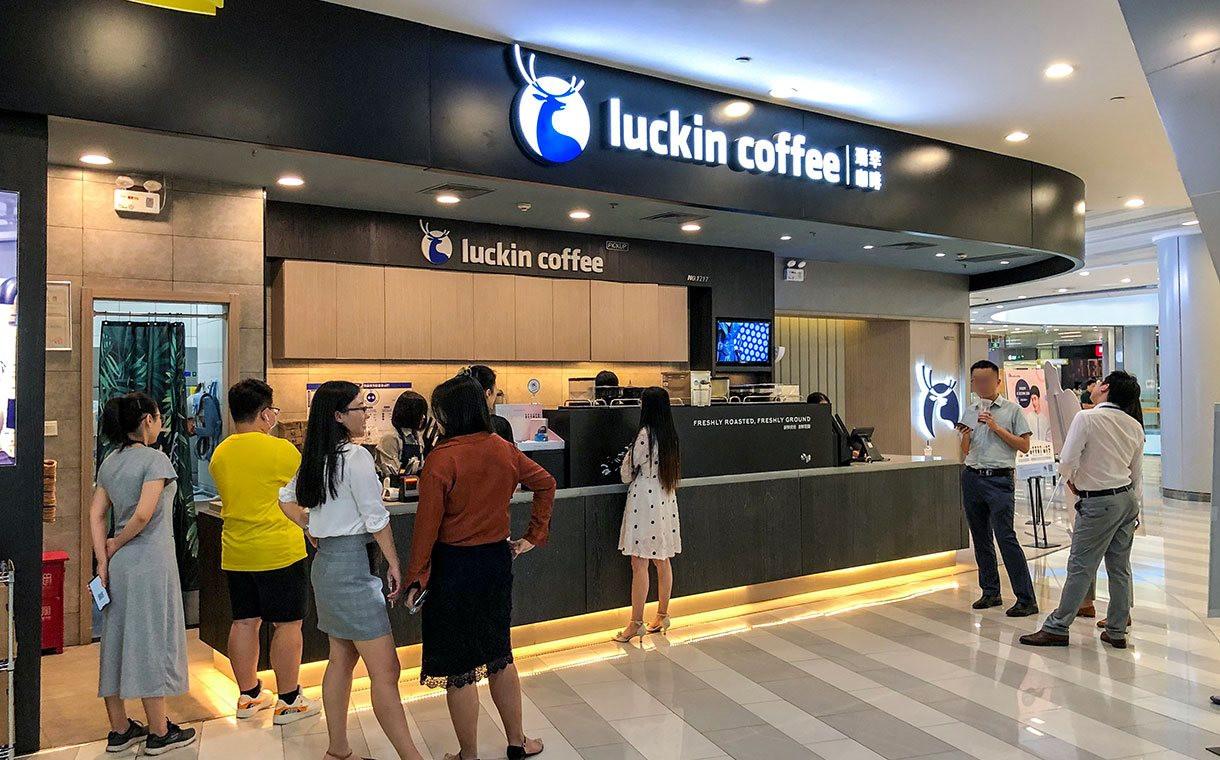 Thảm hoạ Starbucks: Bị mất ngôi vương vào tay 1 chuỗi từng phá sản, những ly cà phê giá 100  nghìn đồng dần thất sủng vì đắt đỏ - Ảnh 4.