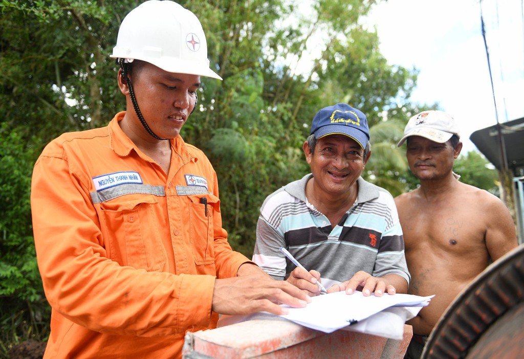 Biểu giá điện mới tác động thế nào đến từng nhóm khách hàng của EVNSPC? |  Tạp chí Năng lượng Việt Nam