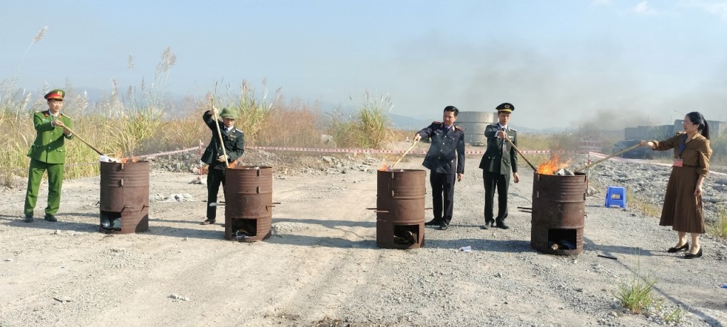 20kg ma tuý đã được lực lượng chức năng tiêu huỷ toàn bộ.