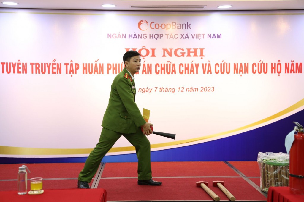 Co-opBank tổ chức Hội nghị tuyên truyền tập huấn phương án chữa cháy và cứu nạn cứu hộ năm 2023