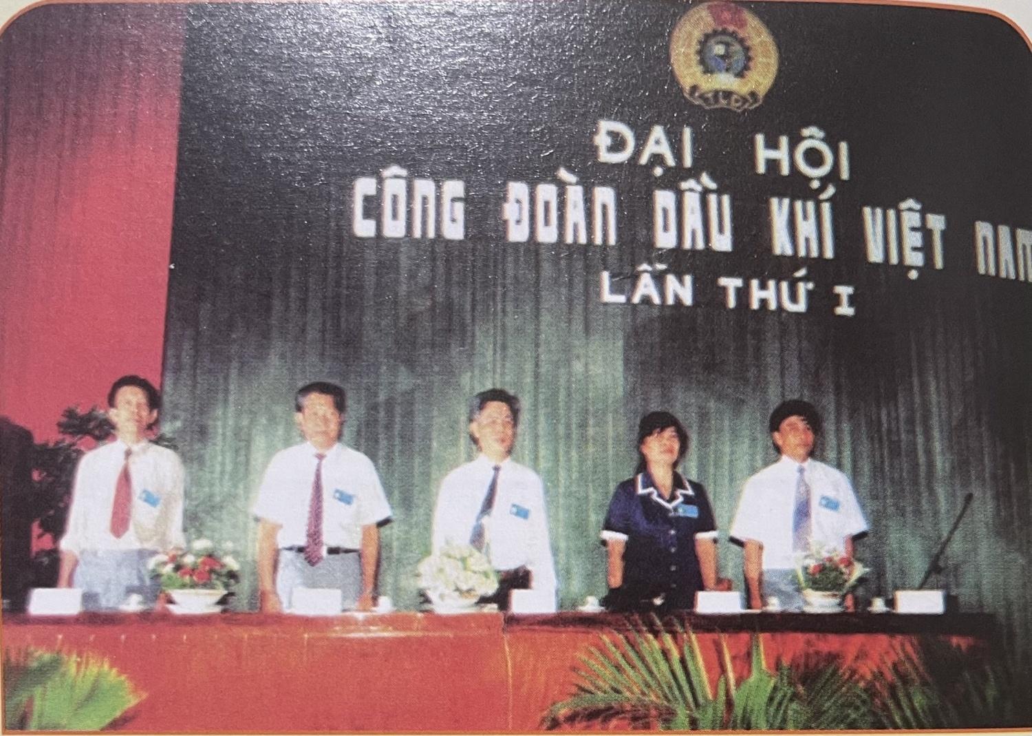 Đoàn Chủ tịch Đại hội CĐ DKVN lần thứ nhất, nhiệm kỳ 1993 - 1998.