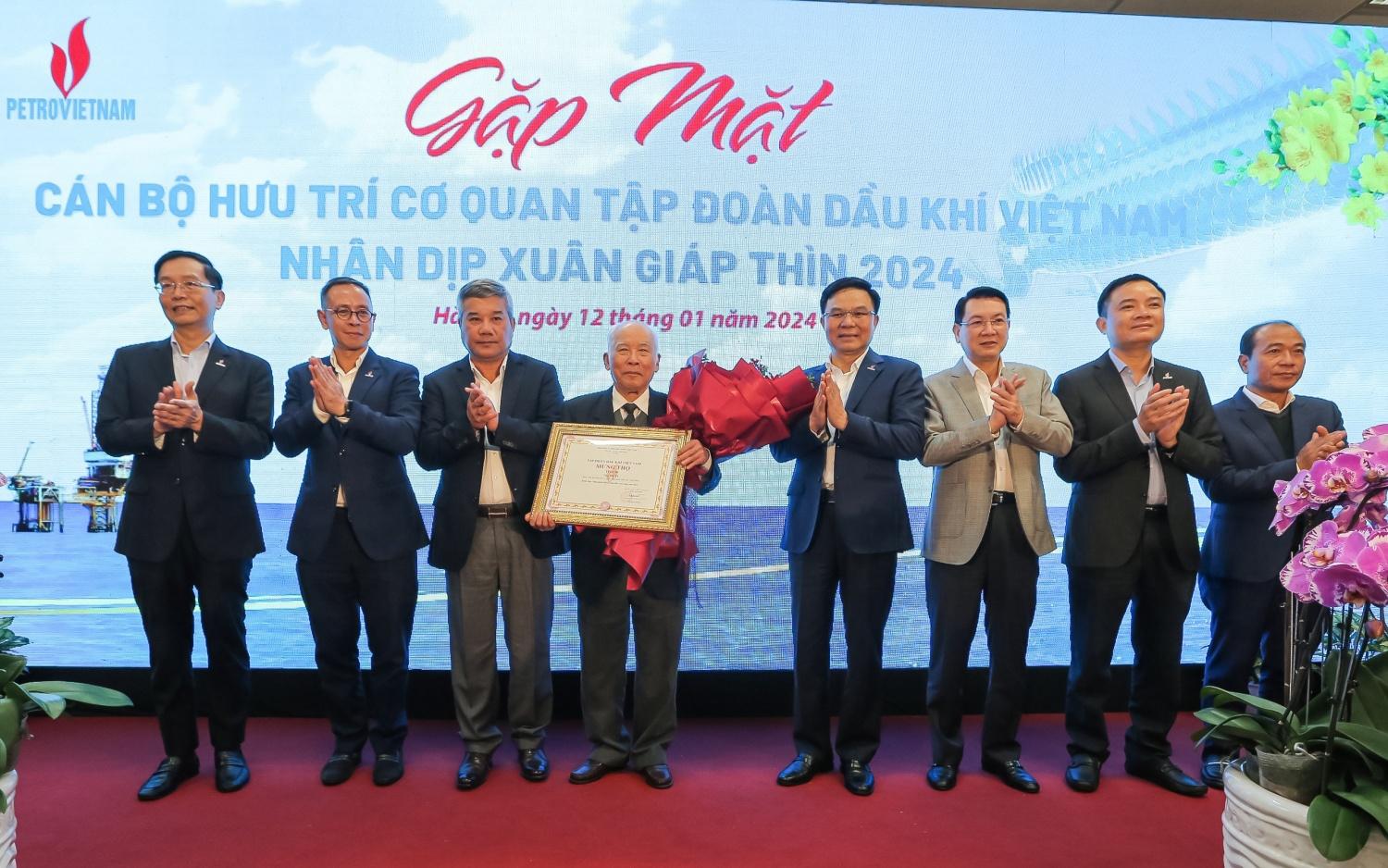 Petrovietnam gặp mặt, tri ân các cán bộ hưu trí nhân dịp Xuân Giáp Thìn 2024