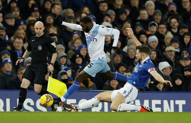 Siêu phẩm chốt 132 phút không bàn thắng, Everton đoạt vé đi tiếp FA Cup- Ảnh 5.