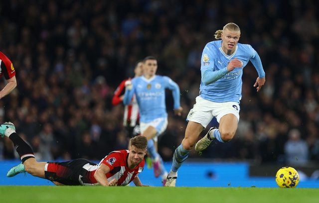 Haaland lập kỷ lục Ngoại hạng Anh, Man City tái chiếm ngôi nhì bảng- Ảnh 3.