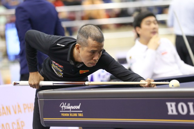 Trần Quyết Chiến vô địch World Cup billiards carom Bogota 2024- Ảnh 1.