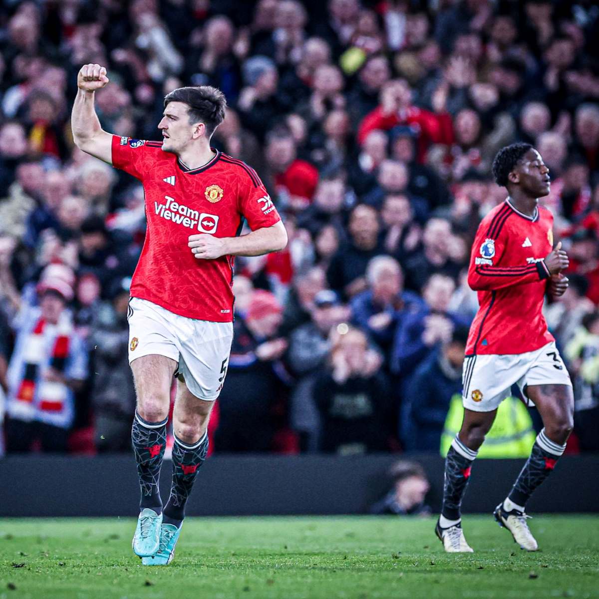 Harry Maguire là một trong số ít cầu thủ Man United chơi tốt thời gian gần đây. Ảnh: Man United