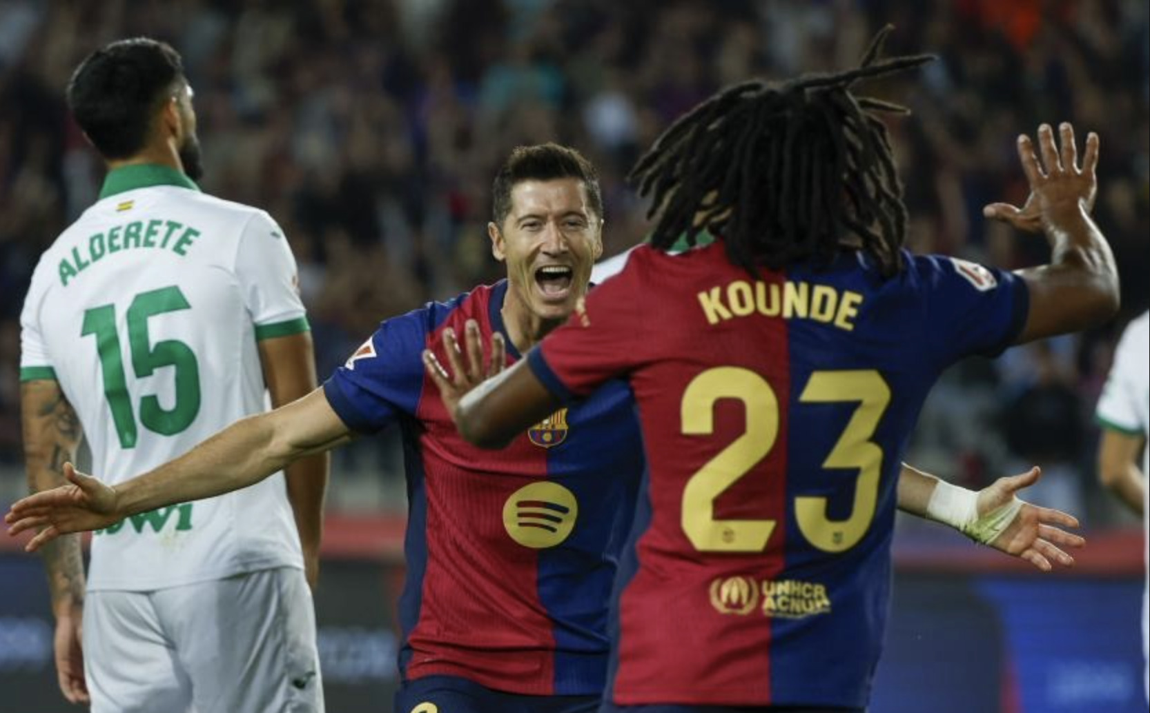 lewandowski toa sang barca thang tran thu 7 tai la liga 2024 25 hinh 1