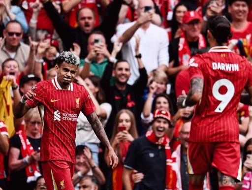 Liverpool trải qua hiệp 1 đầy thăng hoa trước Bournemouth. Ảnh: LFC