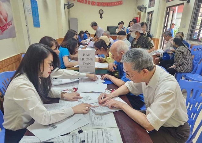 Điều chỉnh một số nội dung cải cách tiền lương