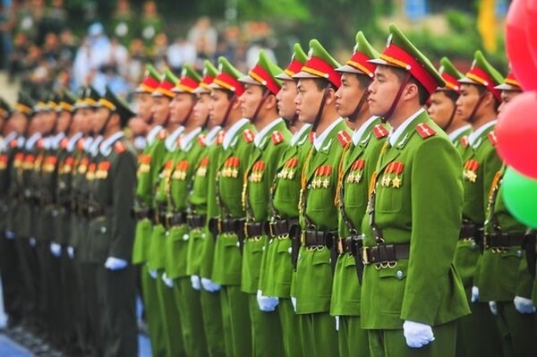 Mức lương của thượng úy công an năm 2024