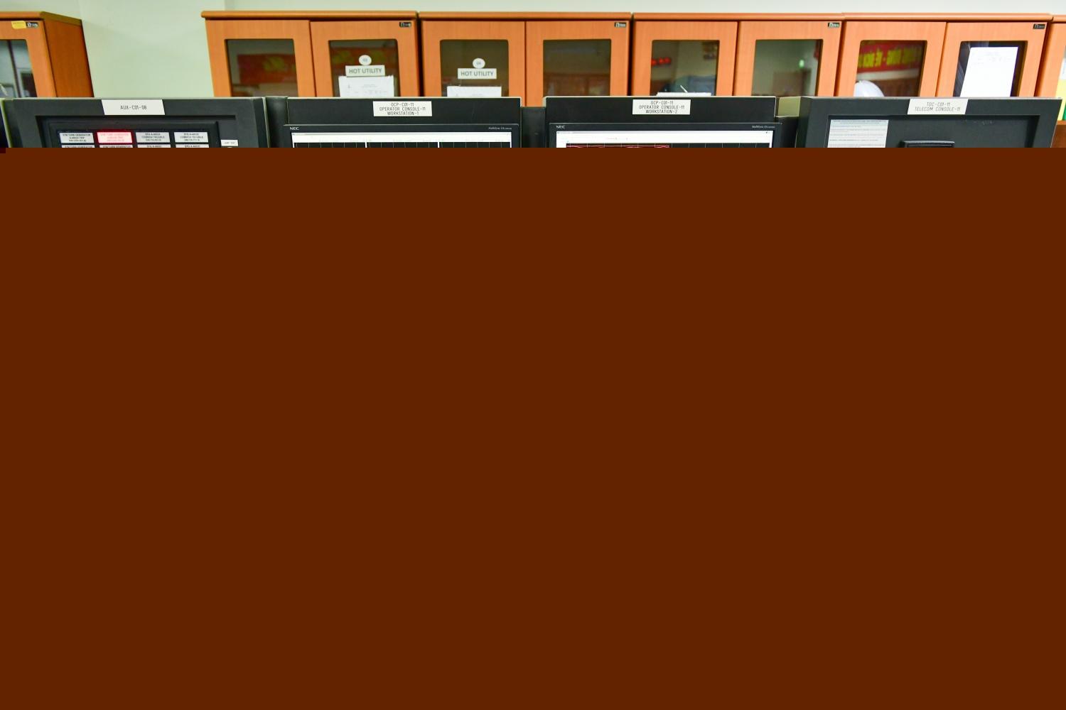 NLĐ tại BSR tích cực thay đổi tư duy làm việc, ứng dụng công nghệ thông tin để xử lý công việc. NLĐ tại BSR tích cực thay đổi tư duy làm việc, ứng dụng công nghệ thông tin để xử lý công việc.