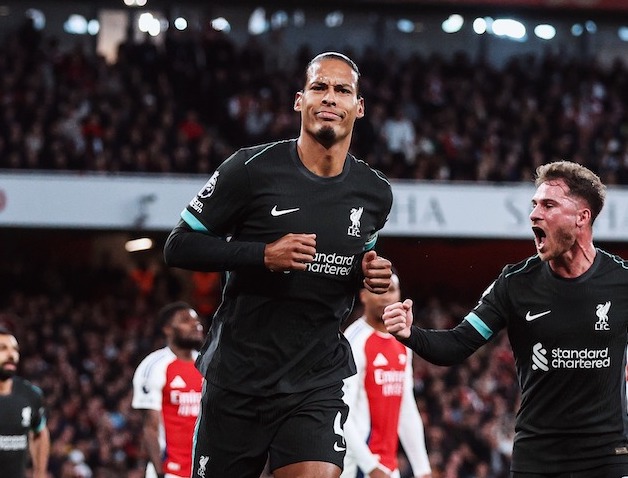 Van Dijk gỡ hòa cho Liverpool. Ảnh: LFC