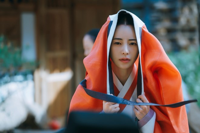 Phim “Anna cổ trang” của Lim Ji Yeon gặp khó?
