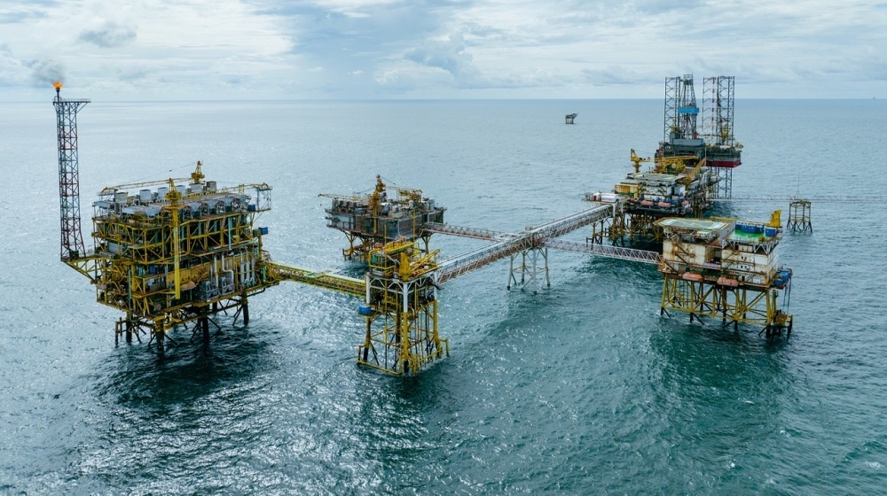 Tác phẩm dự thi của tác giả Lê Văn Long thuộc Xí nghiệp Khai thác Dầu khí - Vietsovpetro.