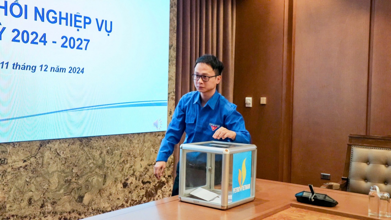 Đoàn Thanh niên Chi đoàn Khối Nghiệp vụ Petrovietnam tổ chức thành công Đại hội Chi đoàn nhiệm kỳ 2024-2027 Đoàn Thanh niên Chi đoàn Khối Nghiệp vụ Petrovietnam tổ chức thành công Đại hội Chi đoàn nhiệm kỳ 2024 2027