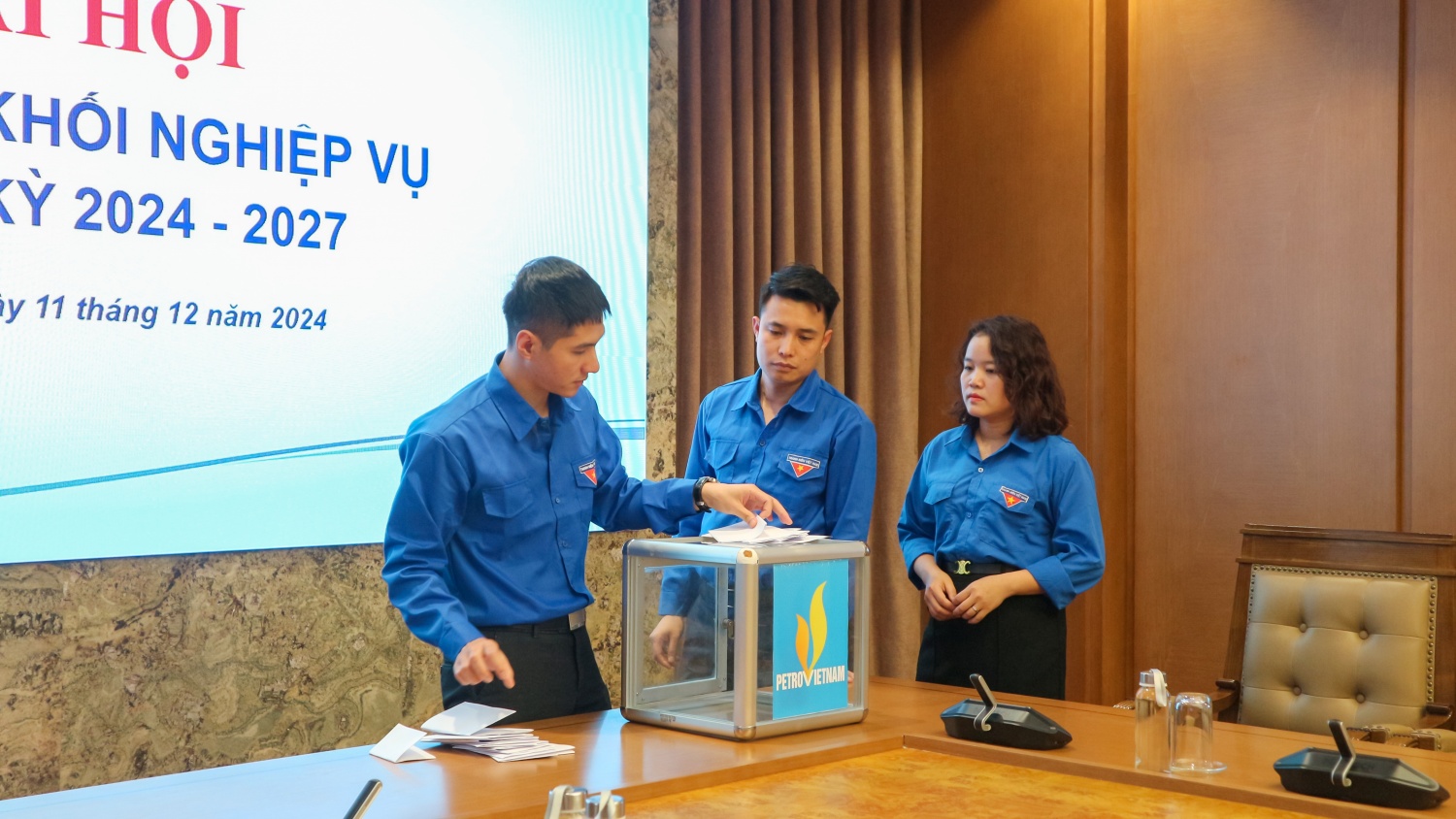 Đoàn Thanh niên Chi đoàn Khối Nghiệp vụ Petrovietnam tổ chức thành công Đại hội Chi đoàn nhiệm kỳ 2024-2027 Đoàn Thanh niên Chi đoàn Khối Nghiệp vụ Petrovietnam tổ chức thành công Đại hội Chi đoàn nhiệm kỳ 2024-2027