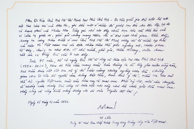 trien lam dong cam xuc hanh trinh ton vinh di san ho chi minh hinh 2