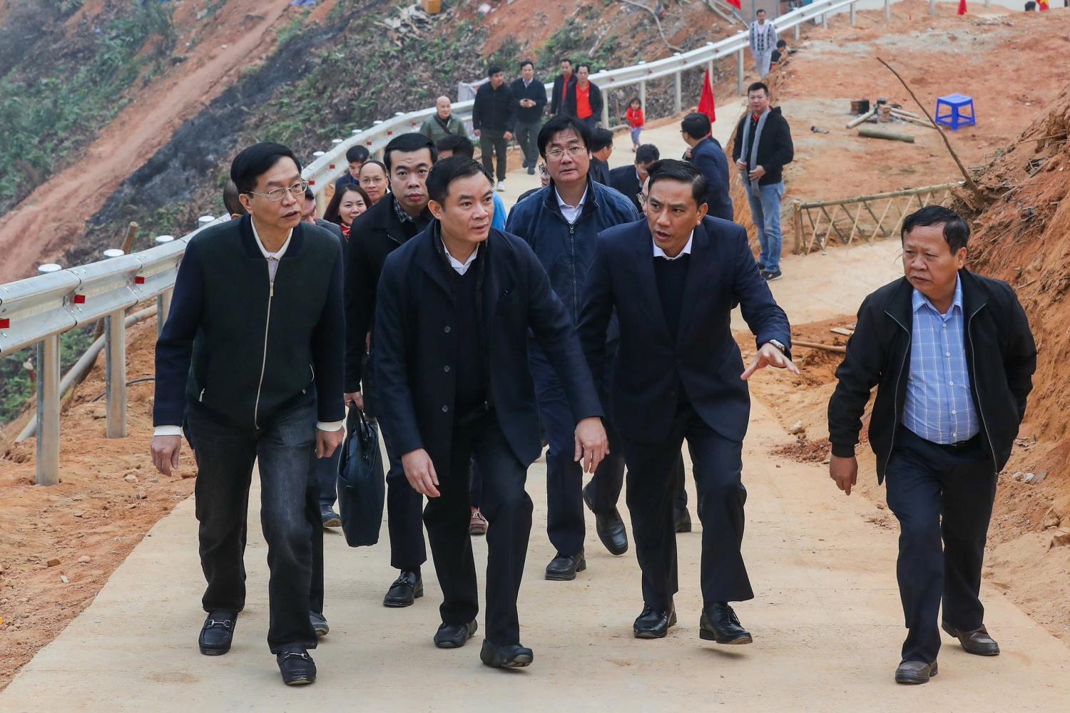 Ngày hội của nhân dân thôn Kho Vàng Ngày hội của nhân dân thôn Kho Vàng