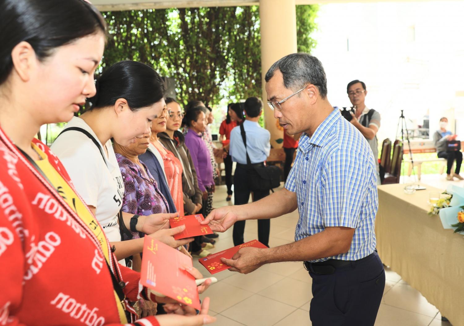 PVFCCo khởi động chương trình “Xuân yêu thương - Tết sẻ chia”