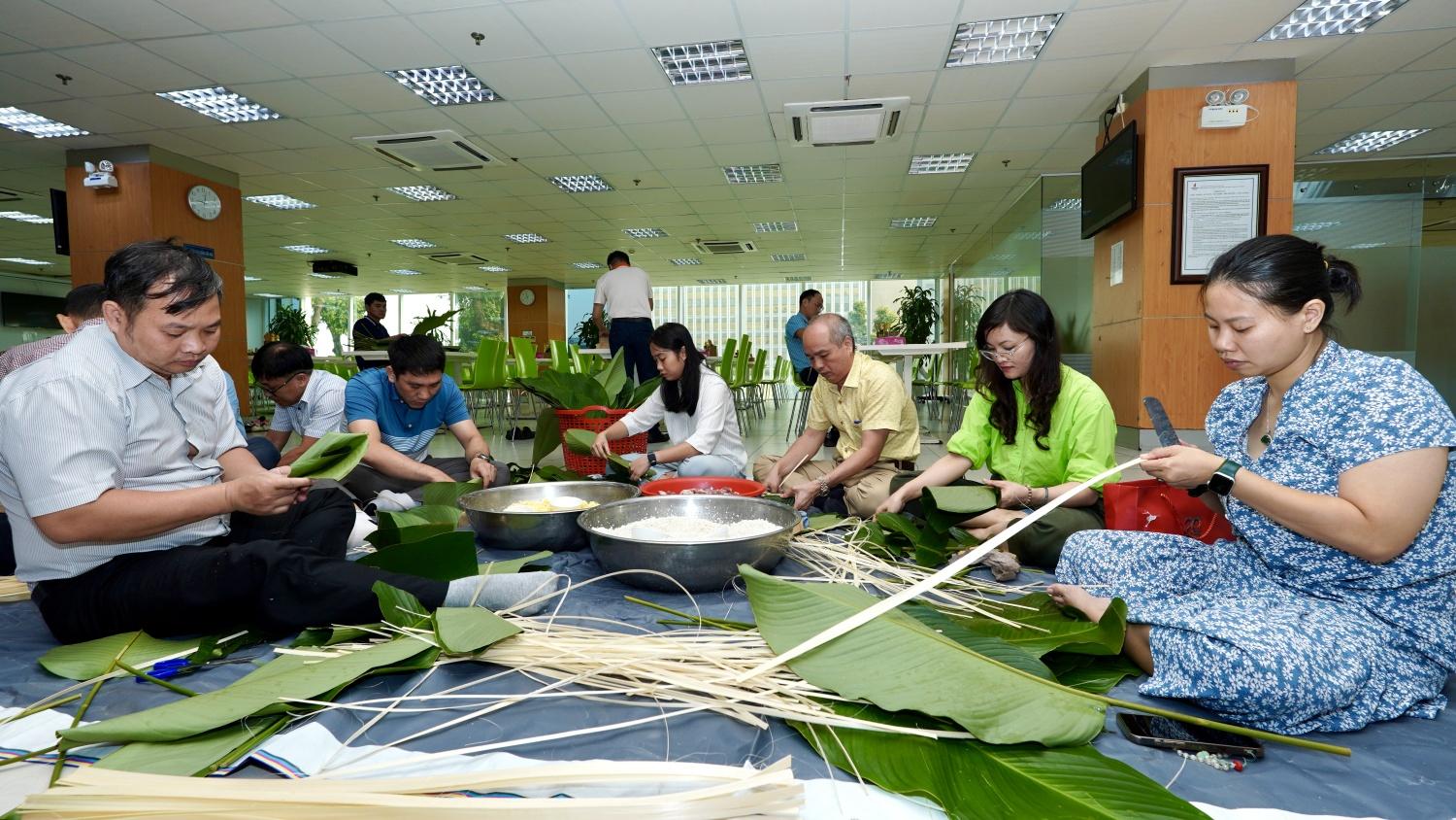 “Ngàn tấm bánh – Vạn nghĩa tình” PVFCCo