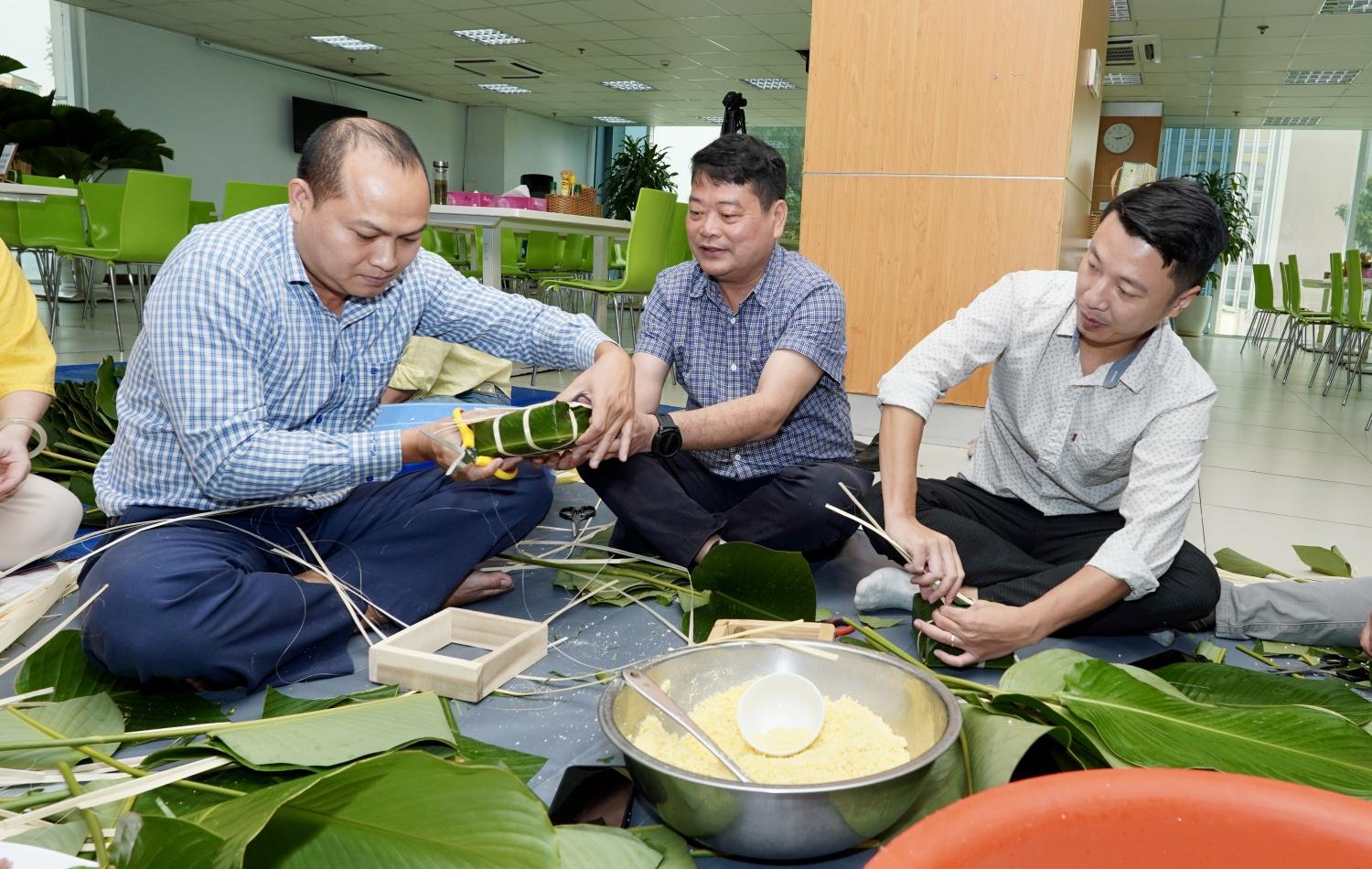 “Ngàn tấm bánh – Vạn nghĩa tình” PVFCCo