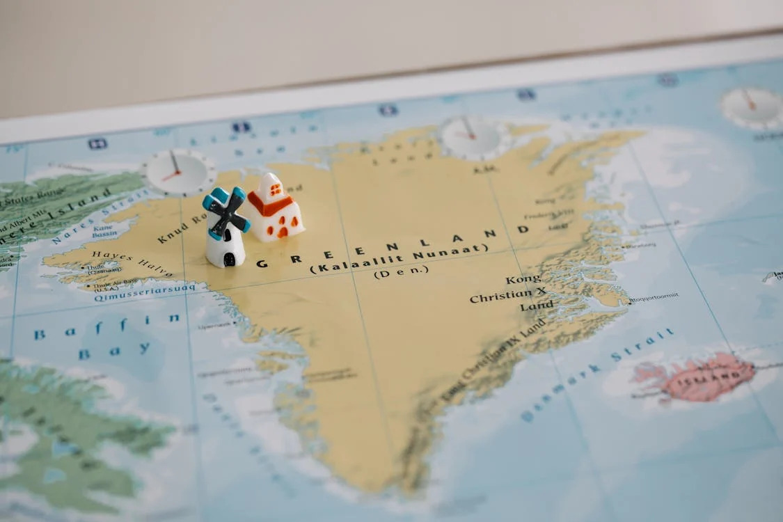 thu tuong greenland de xuat bau cu som cam quyen gop chinh tri tu nuoc ngoai hinh 1