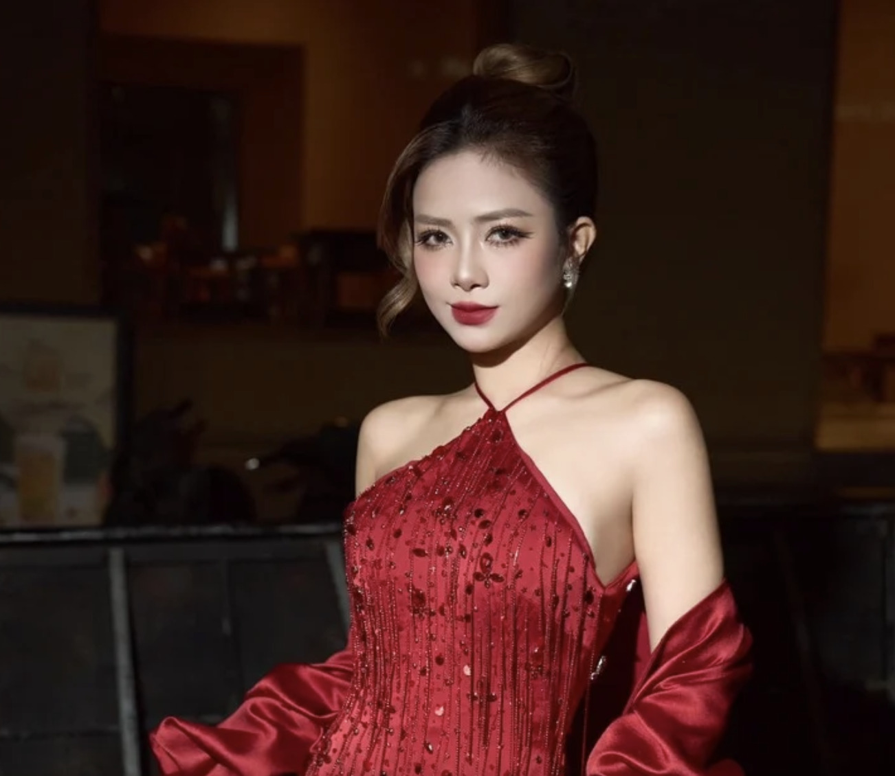 duong hoang yen buc xuc truoc tin don ac y ve tinh trang suc khoe hinh 1
