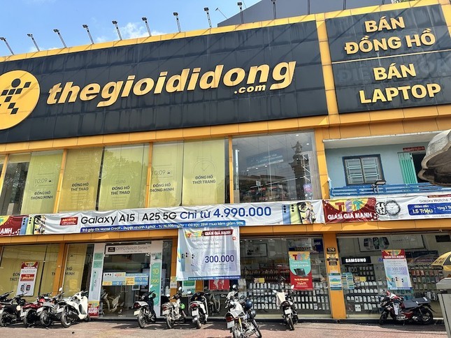Thế giới Di động gây bất ngờ- Ảnh 1.
