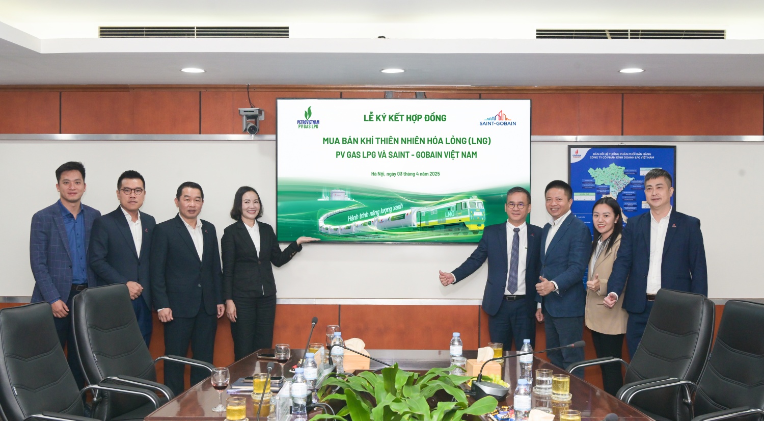 Hợp tác mua bán LNG giữa PV GAS LPG và Saint-Gobain Bắc Việt Nam là bước tiến quan trọng phù hợp với xu hướng chuyển dịch năng lượng toàn cầu.