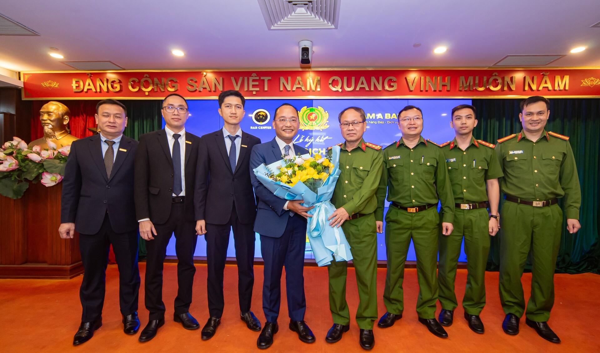 nam a bank hop tac voi trung tam rar  bo cong an chinh thuc trien khai xac thuc dien tu qua vneid hinh 2