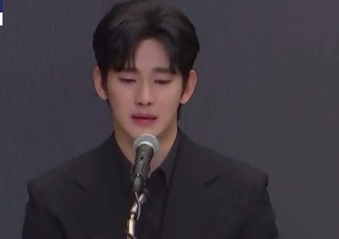Jo Woo Jin nói về Kim Soo Hyun và Sulli ở phim Real