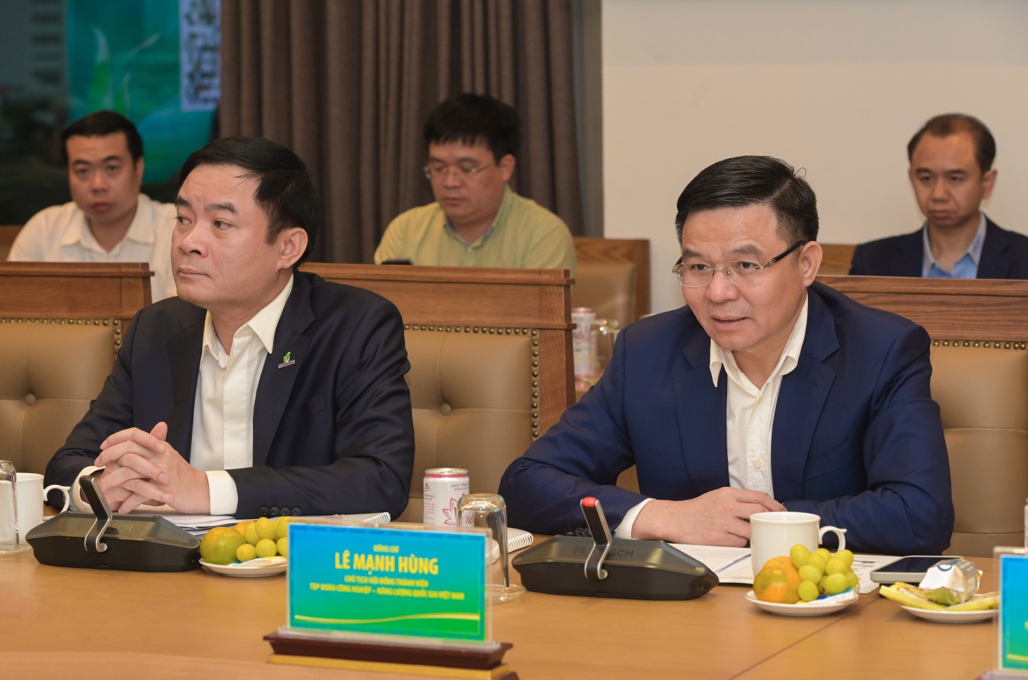 Chủ tịch HĐTV Petrovietnam Lê Mạnh Hùng mong muốn Petrovietnam và Vietcombank sẽ ngày càng tăng cường hợp tác, đồng kiến tạo mô hình phát triển năng lượng bền vững trong giai đoạn mới