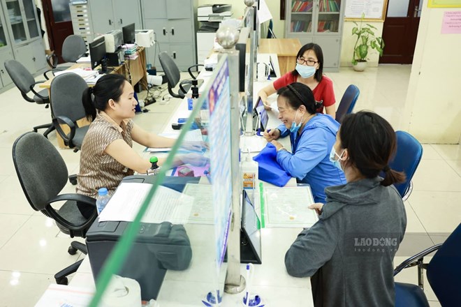 Đối tượng được áp dụng bảng lương chuyên môn, nghiệp vụ