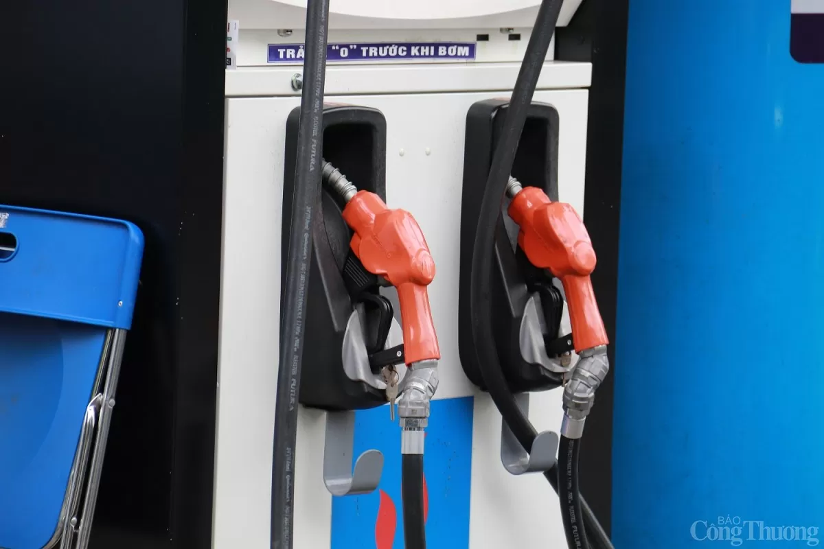 Giá xăng dầu hôm nay 22/04/2025 Giá xăng dầu hôm nay 22/04/2025