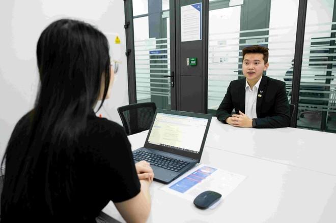 Các sinh viên tài năng của VinUni chinh phục nhiều nhà tuyển dụng hàng đầu Các sinh viên tài năng của VinUni chinh phục nhiều nhà tuyển dụng hàng đầu
