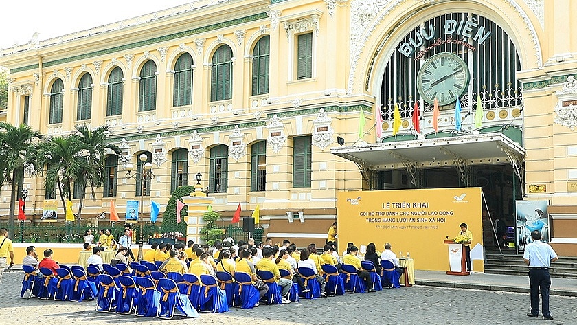 Bưu điện TP. Hồ Chí Minh và PVcomBank tổ chức lễ triển khai gói hỗ trợ tài chính dành cho người lao động tham gia BHXH Bưu điện TP HCM và PVcomBank tổ chức lễ triển khai gói hỗ trợ tài chính dành cho người lao động tham gia BHXH