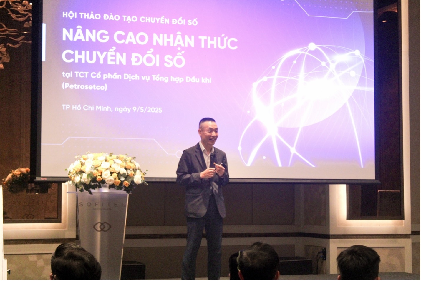 PETROSETCO và FPT triển khai thành công Hội thảo đào tạo “Chuyển đổi số trong doanh nghiệp” hướng tới phát triển bền vững và hiệu quả PETROSETCO và FPT triển khai thành công Hội thảo đào tạo “Chuyển đổi số trong doanh nghiệp” hướng tới phát triển bền vững và hiệu quả