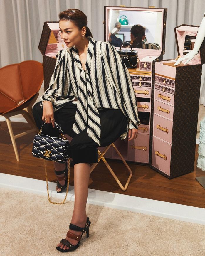 Cận cảnh outfit 285 triệu đồng của Thanh Hằng   - Ảnh 6.