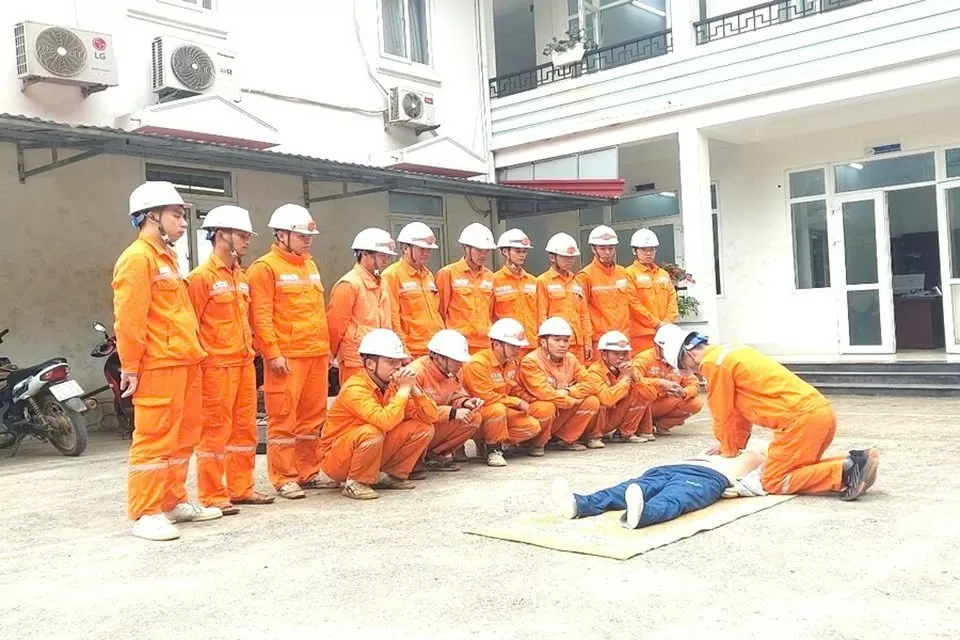 PC Lào Cai với mục tiêu không để xảy ra tai nạn lao động PC Lào Cai với mục tiêu không để xảy ra tai nạn lao động