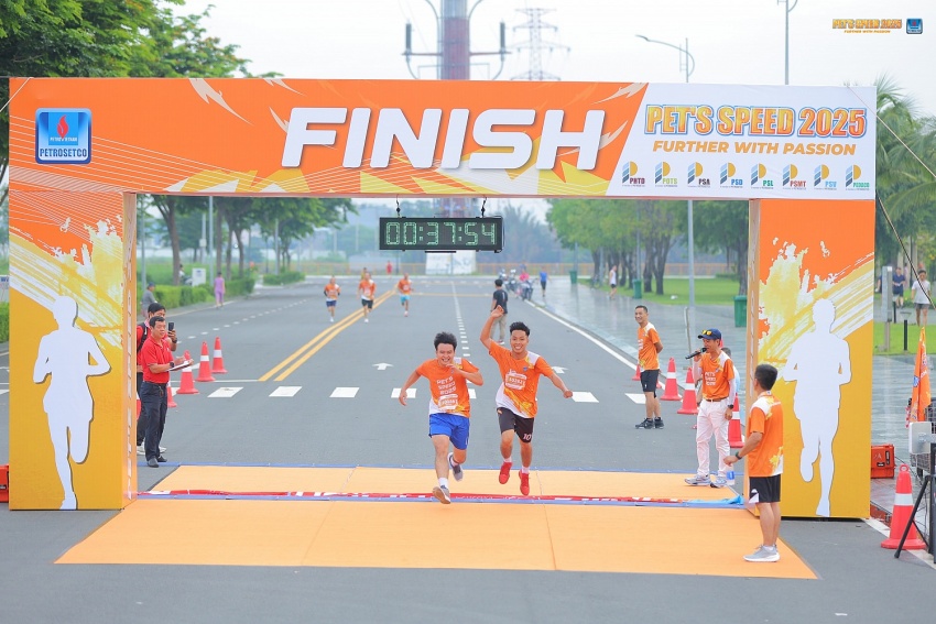 Rực rỡ sắc màu “PET’S SPEED 2025”