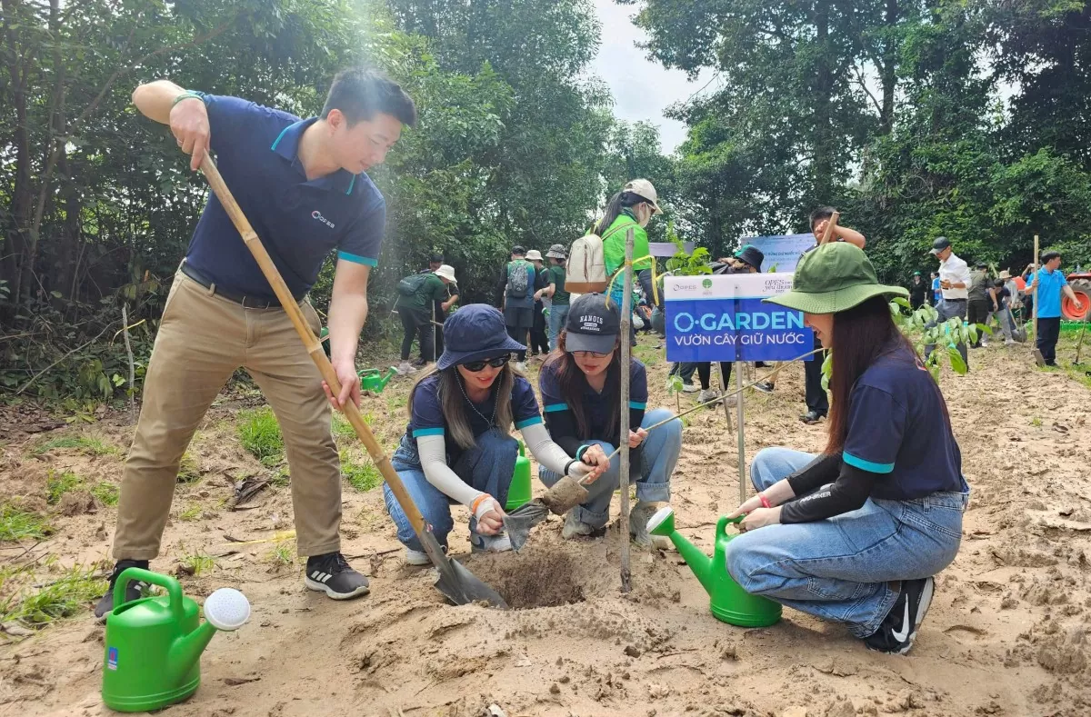 Hưởng ứng ngày môi trường thế giới, OPES trao tặng gần 1.300 cây giống tại tỉnh Tây Ninh Hưởng ứng ngày môi trường thế giới, OPES trao tặng gần 1.300 cây giống tại tỉnh Tây Ninh