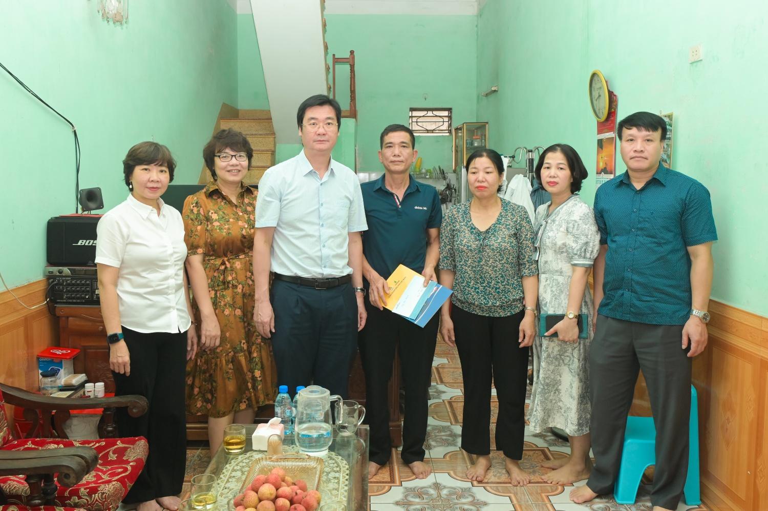 Công đoàn Dầu khí Việt Nam: Tiếp thêm động lực, sát cánh cùng người lao động vượt qua nghịch cảnh Công đoàn Dầu khí Việt Nam: Tiếp thêm động lực, sát cánh cùng người lao động vượt qua nghịch cảnh