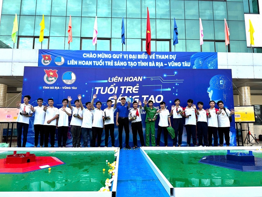 PVU đồng hành cùng Liên hoan